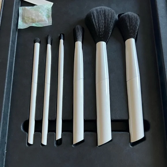 Zara brush set - Picture 3 of 4